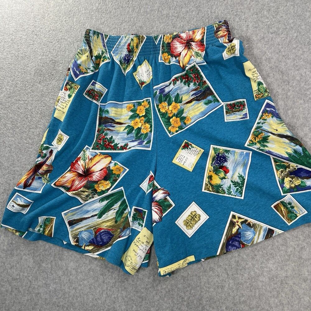 Vtg 90s Hawaiian Shorts High waisted Postcard Print wide leg 7" inseam